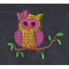 Design: Animals>Birds - Owlet with a small bow